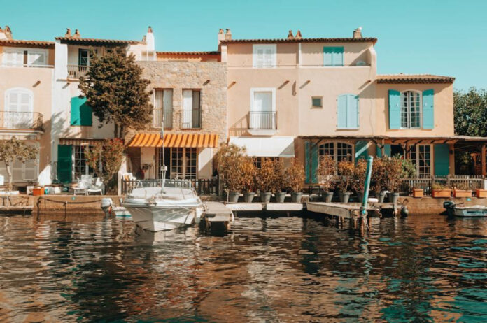 Exploring the Allure of Luke Summer House: A Retreat by the Sea