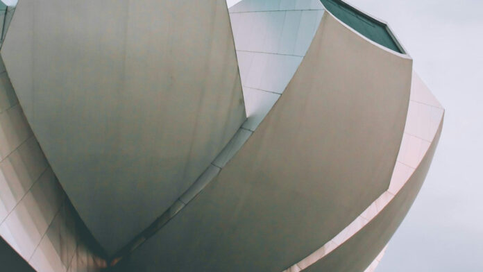 Exploring Selena Gomez’s Bold Style: Revealing Her Authentic Image