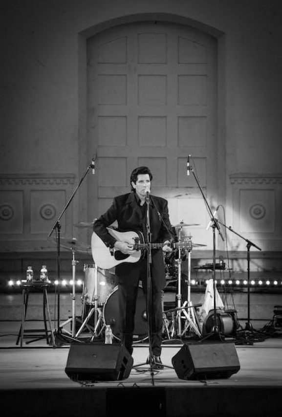 Unveiling the Mystery: Who Was Jennifer Garner Married To - Daniel Oren