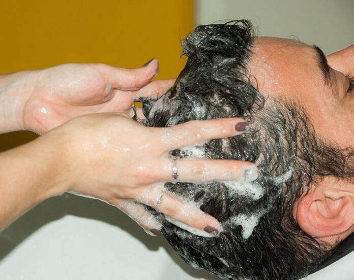 Wave Goodbye to Frizz: The Best Shampoo and Conditioner for Wavy Hair