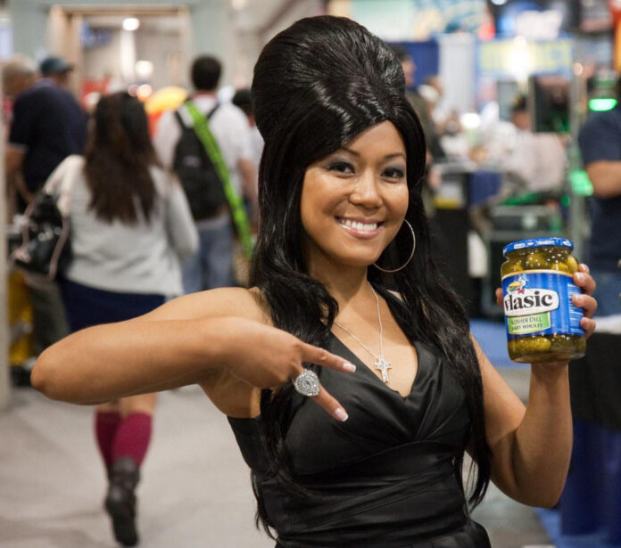 Is Snooki’s Marriage on the Rocks? Wedding Update & More!