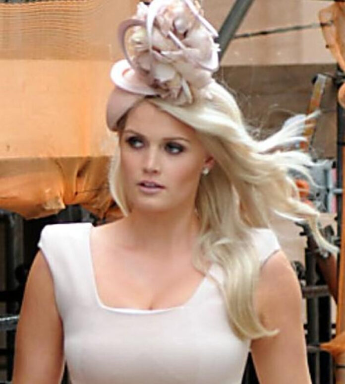 Inside the Glamorous World of Lady Kitty Spencer: A Royal Fashion Icon