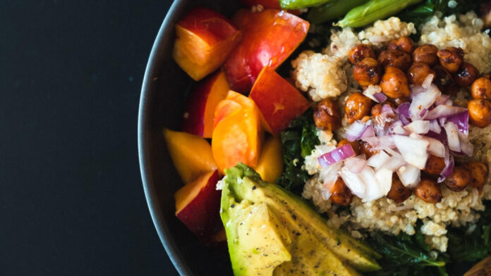 Uncovering the Truth About Mindy Kaling’s Weight Loss